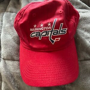 Red capitals nhl cap